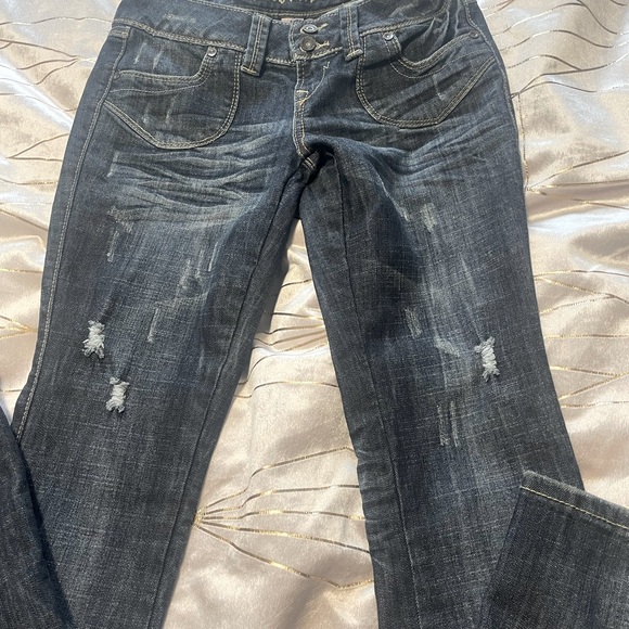 2/$30 Almost famous bootcut jeans size 3 - Picture 2 of 6